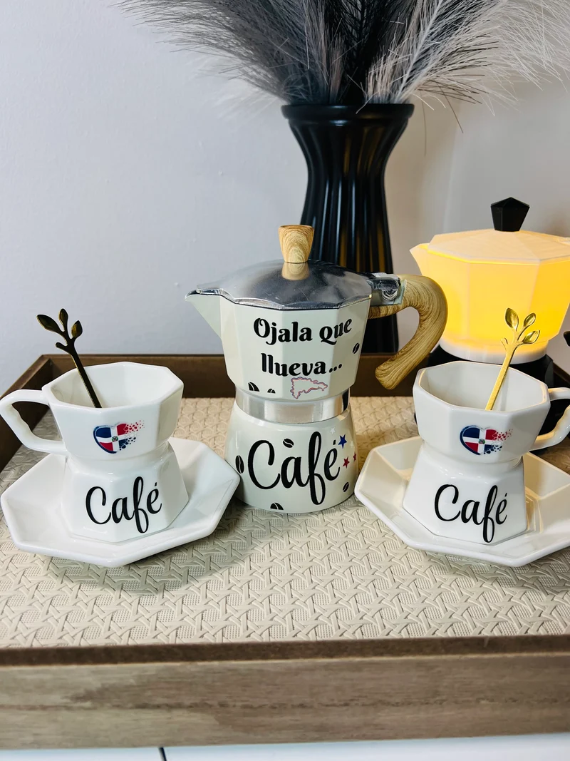 Estilo Minnie coffe set Rep.Dom!
