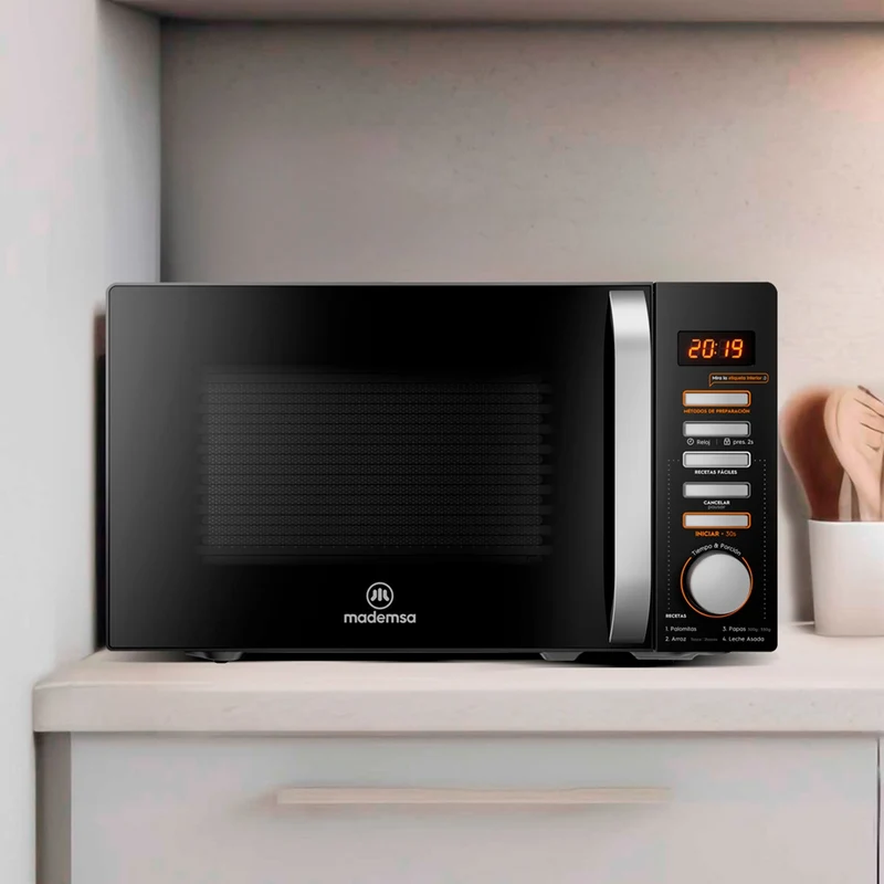 Microondas 20 Litros Digital MM20FBH Mademsa