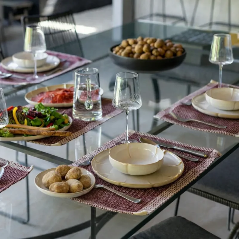 Kit Hanami 4 Personas Plato Pan + Bowl Ensalada + Plato Fondo