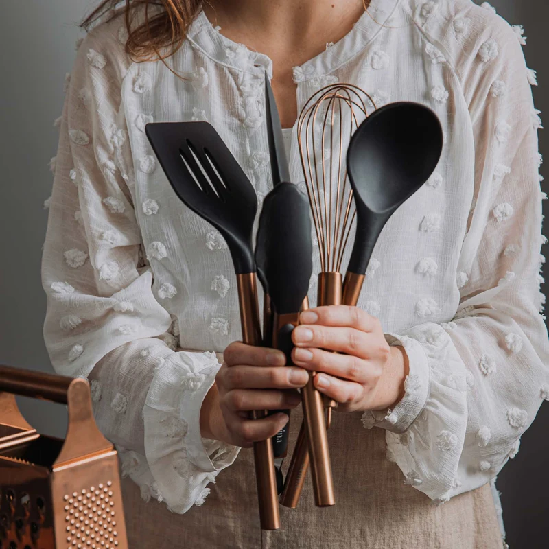 Juego De 5 Utensilios Línea Copper Black Cuina