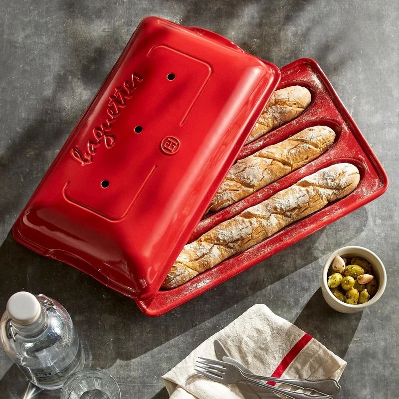 Horno De Cerámica Para Pan Baguette Rojo Emile Henry