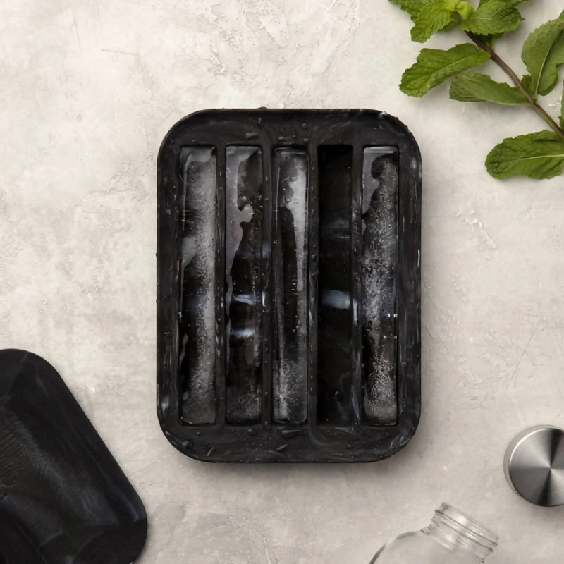 Cubetera 5 Hielos con Tapa Water Bottle Ice