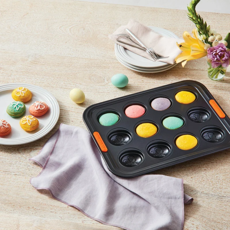 Molde 12 Huevos De Pascua Le Creuset