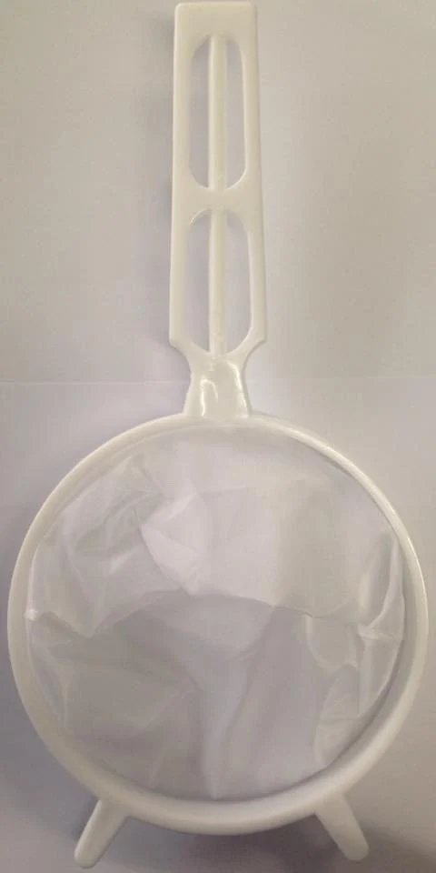 Colador Plastico Malla Fina 17 cm